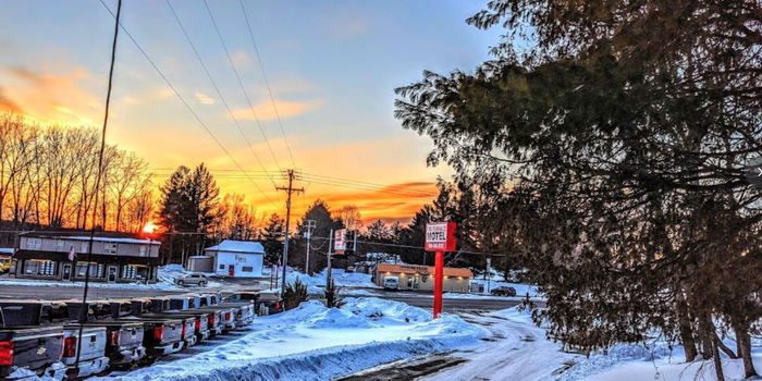 Tri-Terrace Motel - From Website (newer photo)